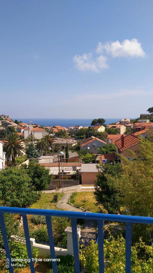 Apartment Malvina Mali Losinj Bagian luar foto